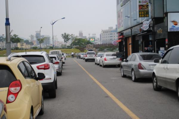 부영아파트 주변 불법주차 심각하네