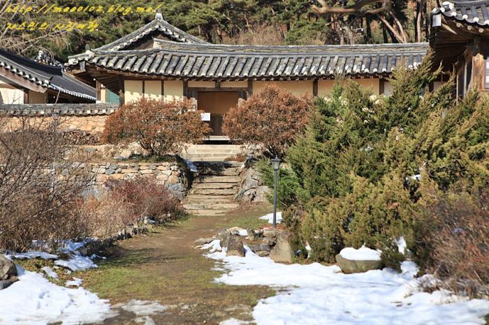 조선시대양반가옥논산명재고택의설경을만나다 6