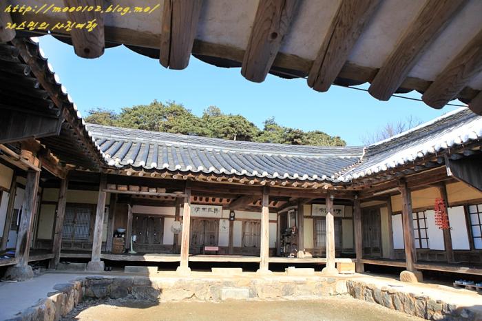 조선시대양반가옥논산명재고택의설경을만나다 7