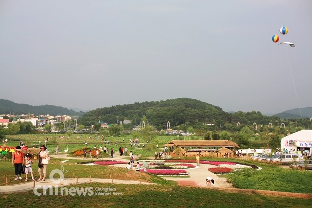 백제정원축제에서 '한국 최초 정원'의 우수성 느껴